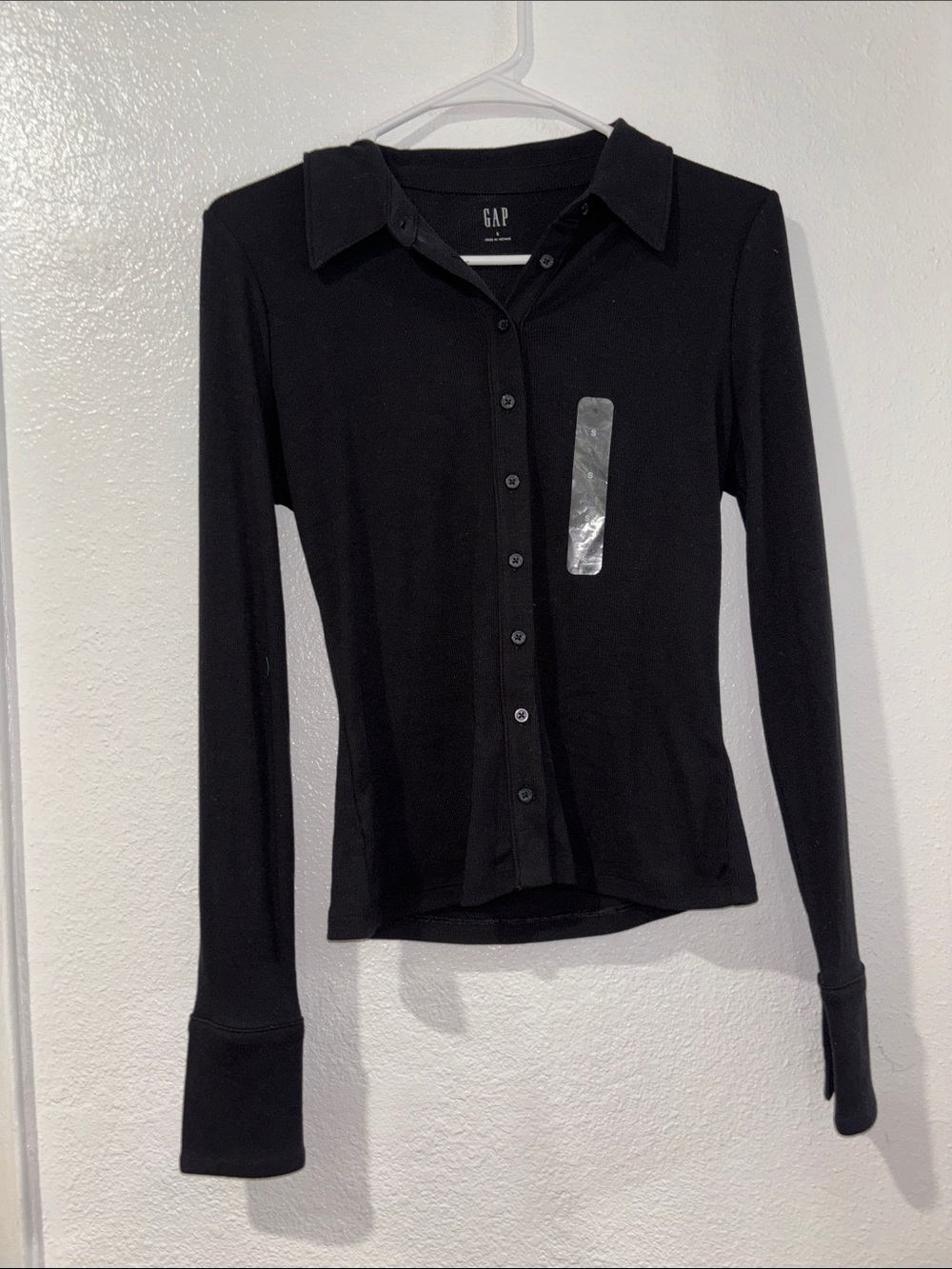 GAP Black Long Sleeve